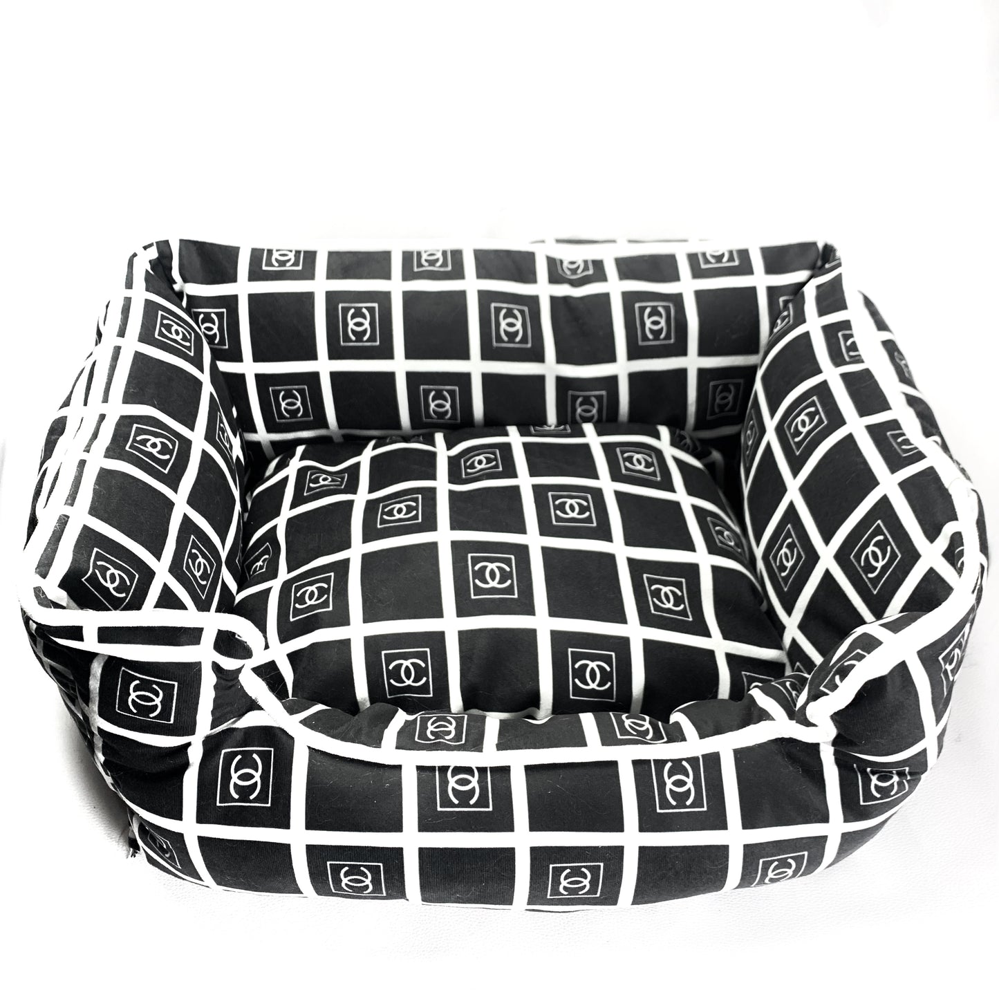 Chanel Dog Bed CC Black By Furrfetch